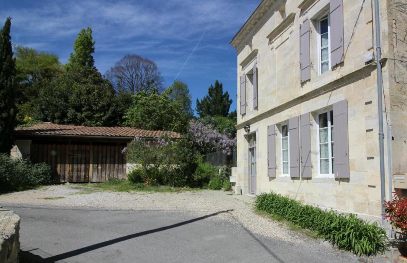 Chambre D'Hotes Spacieuse, Salle De Bain Privative Saint-Michel-de-Fronsac Exterior foto